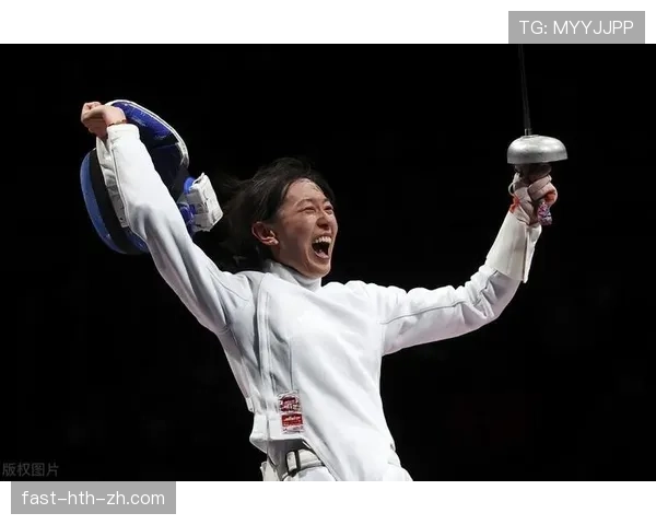 孙一文赛前啃鸡腿，赛后住五星——这哪是运动员，分明是度假的！